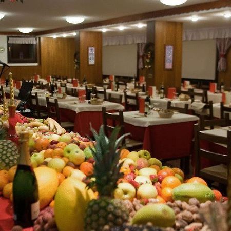 Hotel Ski Club I Cavalieri Rta Colle Colle Sestriere Εξωτερικό φωτογραφία